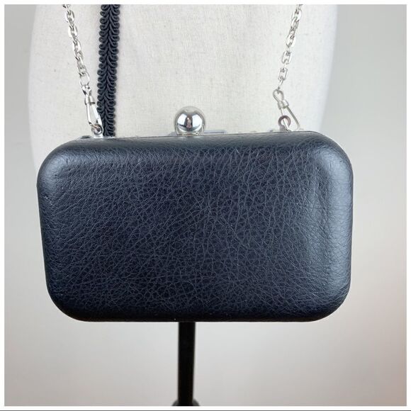 Kimchi Blu Gem Encrusted Clamshell Evening Bag Small Shoulder Cross-body - Picture 5 of 14